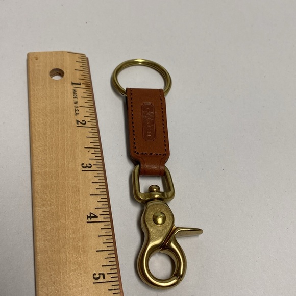 Tan Trigger Snap Key Fob - Picture 5 of 9